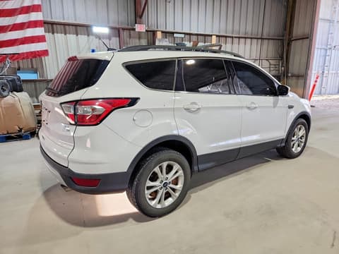 2018 Ford Escape, VIN 1FMCU9GD5JUB45345. Фото 3 з 6 з аукціону Copart. Каталог авто зі США OpenDataCar.