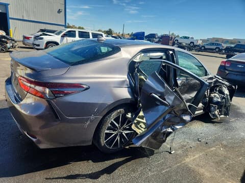 2021 Toyota Camry, VIN 4T1G11AK9MU531631. Фото 3 из 6 с аукциона Copart. Каталог авто из США OpenDataCar.