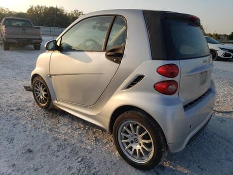 2013 Smart Fortwo, VIN WMEEJ3BA6DK652837. Фото 2 з 6 з аукціону Copart. Каталог авто зі США OpenDataCar.