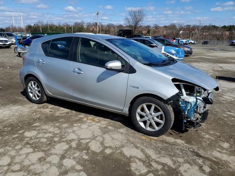 2012 Toyota Prius C, VIN JTDKDTB30C1011908. Фото 4 з 6 з аукціону Copart. Каталог авто зі США OpenDataCar.