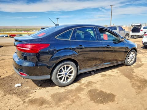 2017 Ford Focus, VIN 1FADP3F23HL343117. Фото 3 з 6 з аукціону Copart. Каталог авто зі США OpenDataCar.