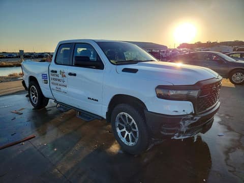 2025 Ram 1500, VIN 1C6SRECG0SN608554. Фото 4 з 6 з аукціону Copart. Каталог авто зі США OpenDataCar.