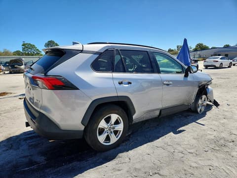 2020 Toyota RAV4, VIN 2T3W1RFV5LC034693. Фото 3 з 6 з аукціону Copart. Каталог авто зі США OpenDataCar.