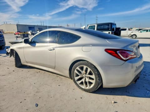 2014 Hyundai Genesis, VIN KMHHU6KJ1EU113855. Фото 2 з 6 з аукціону Copart. Каталог авто зі США OpenDataCar.