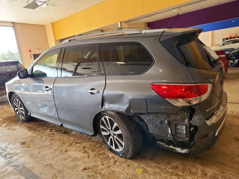2016 Nissan Pathfinder, VIN 5N1AR2MM5GC671834. Фото 2 з 6 з аукціону Copart. Каталог авто зі США OpenDataCar.