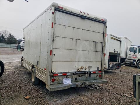 2008 Ford E-450, VIN 1FDXE45S28DB52945. Фото 2 з 6 з аукціону Copart. Каталог авто зі США OpenDataCar.