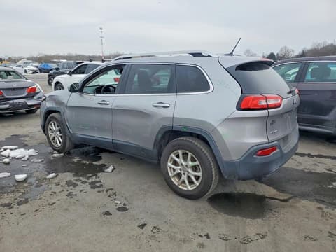 2015 Jeep Cherokee, VIN 1C4PJMCB7FW571801. Фото 2 з 6 з аукціону Copart. Каталог авто зі США OpenDataCar.