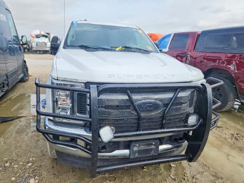 2017 Ford F-350 Super Duty, VIN 1FT8W3BT7HEE65822. Фото 5 з 6 з аукціону Copart. Каталог авто зі США OpenDataCar.