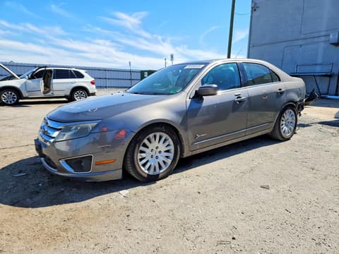 2010 Ford Fusion, VIN 3FADP0L37AR359890. Фото 1 з 6 з аукціону Copart. Каталог авто зі США OpenDataCar.