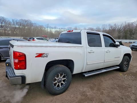 2011 Chevrolet Silverado, VIN 3GCPKTE31BG355626. Фото 3 з 6 з аукціону Copart. Каталог авто зі США OpenDataCar.