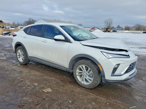 2025 Buick Envista, VIN KL47LAEPXSB099218. Фото 4 з 6 з аукціону Copart. Каталог авто зі США OpenDataCar.