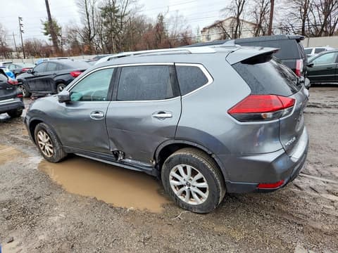 2018 Nissan Rogue, VIN JN8AT2MV0JW314957. Фото 2 з 6 з аукціону Copart. Каталог авто зі США OpenDataCar.