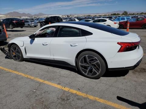 2024 Audi RS e-tron GT, VIN WAUAHBFW9R7900059. Фото 2 из 6 с аукциона Copart. Каталог авто из США OpenDataCar.