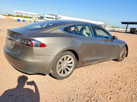2016 Tesla Model S, VIN 5YJSA1E25GF138053. Фото 3 из 6 с аукциона Copart. Каталог авто из США OpenDataCar.