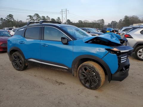 2026 Nissan Kicks, VIN 3N8AP6DA8TL308924. Фото 4 з 6 з аукціону Copart. Каталог авто зі США OpenDataCar.