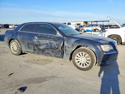 2012 Chrysler 300, VIN 2C3CCAAG1CH107214. Zdjęcie 4 z 6 z aukcji Copart. Katalog aut z USA OpenDataCar.