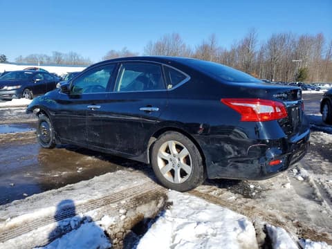 2017 Nissan Sentra, VIN 3N1AB7APXHY247548. Фото 2 з 6 з аукціону Copart. Каталог авто зі США OpenDataCar.