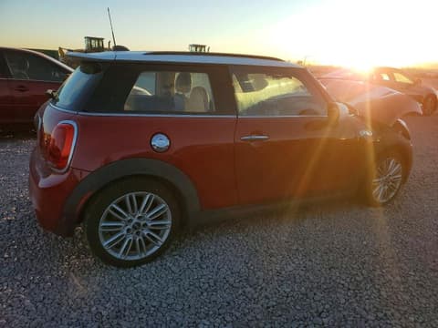 2016 Mini Cooper, VIN WMWXP7C50G3B33845. Фото 3 з 6 з аукціону Copart. Каталог авто зі США OpenDataCar.