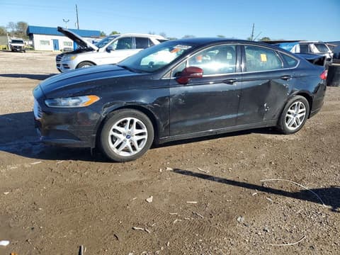 2014 Ford Fusion, VIN 1FA6P0HDXE5382082. Фото 1 з 6 з аукціону Copart. Каталог авто зі США OpenDataCar.