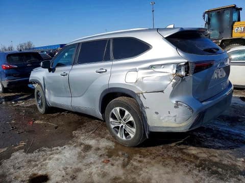 2024 Toyota Highlander, VIN 5TDKDRBHXRS550529. Фото 2 з 6 з аукціону Copart. Каталог авто зі США OpenDataCar.