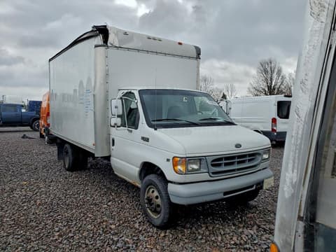 2000 Ford E-350, VIN 1FDWE35L3YHA23071. Zdjęcie 4 z 6 z aukcji Copart. Katalog aut z USA OpenDataCar.