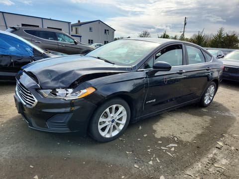 2019 Ford Fusion, VIN 3FA6P0LU5KR157343. Zdjęcie 1 z 6 z aukcji Copart. Katalog aut z USA OpenDataCar.