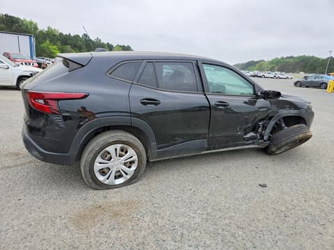 2025 Chevrolet Trax, VIN KL77LFEP6SC023585. Фото 3 з 6 з аукціону Copart. Каталог авто зі США OpenDataCar.