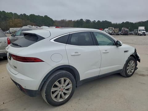 2018 Jaguar E-Pace, VIN SADFJ2FX5J1Z04921. Фото 3 из 6 с аукциона Copart. Каталог авто из США OpenDataCar.