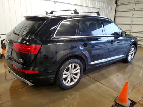 2018 Audi Q7, VIN WA1LAAF70JD026171. Фото 3 з 6 з аукціону Copart. Каталог авто зі США OpenDataCar.