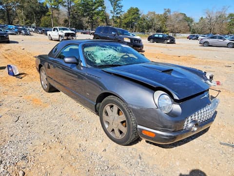 2003 Ford Thunderbird, VIN 1FAHP60A63Y106393. Zdjęcie 4 z 6 z aukcji Copart. Katalog aut z USA OpenDataCar.