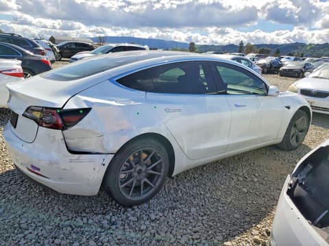 2019 Tesla Model 3, VIN 5YJ3E1EA3KF430812. Фото 3 з 6 з аукціону Copart. Каталог авто зі США OpenDataCar.