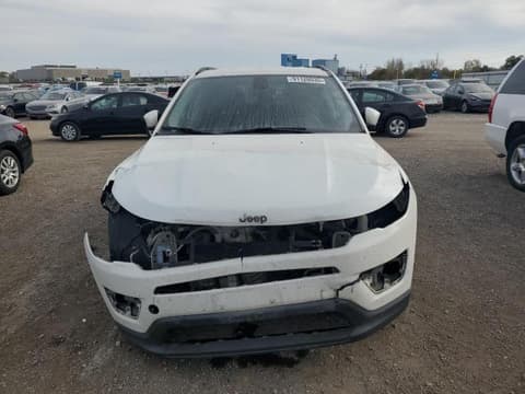 2017 Jeep Compass, VIN 3C4NJDBB4HT672067. Фото 5 з 6 з аукціону Copart. Каталог авто зі США OpenDataCar.