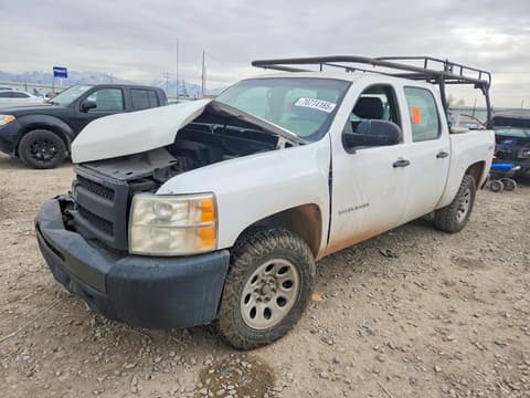 2011 Chevrolet Silverado, VIN 3GCPKPE37BG110692. Фото 1 з 6 з аукціону Copart. Каталог авто зі США OpenDataCar.