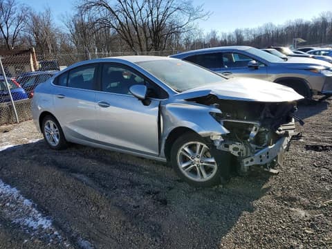 2018 Chevrolet Cruze, VIN 1G1BE5SM0J7108305. Фото 4 з 6 з аукціону Copart. Каталог авто зі США OpenDataCar.