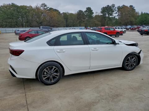 2024 Kia Forte, VIN 3KPF24AD4RE728650. Фото 3 з 6 з аукціону Copart. Каталог авто зі США OpenDataCar.