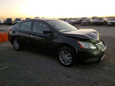 2015 Nissan Sentra, VIN 3N1AB7AP8FY305119. Zdjęcie 4 z 6 z aukcji Copart. Katalog aut z USA OpenDataCar.