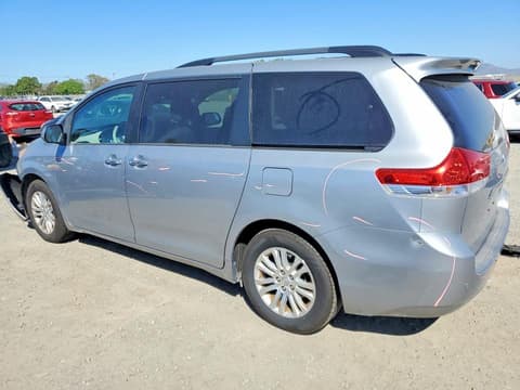 2014 Toyota Sienna, VIN 5TDYK3DC8ES469392. Фото 2 з 6 з аукціону Copart. Каталог авто зі США OpenDataCar.