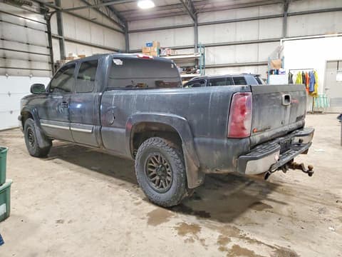2003 Chevrolet Silverado 1500, VIN 1GCEK19T33E108493. Фото 2 з 6 з аукціону Copart. Каталог авто зі США OpenDataCar.
