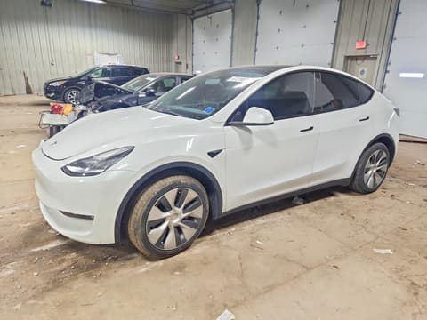 2022 Tesla Model Y, VIN 7SAYGDEE9NF450364. Фото 1 з 6 з аукціону Copart. Каталог авто зі США OpenDataCar.