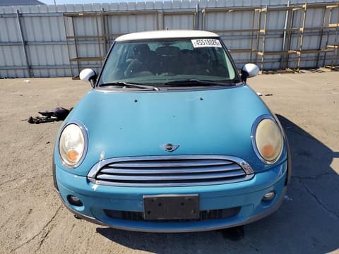 2009 Mini Cooper, VIN WMWMF33579TU70382. Фото 5 з 6 з аукціону Copart. Каталог авто зі США OpenDataCar.