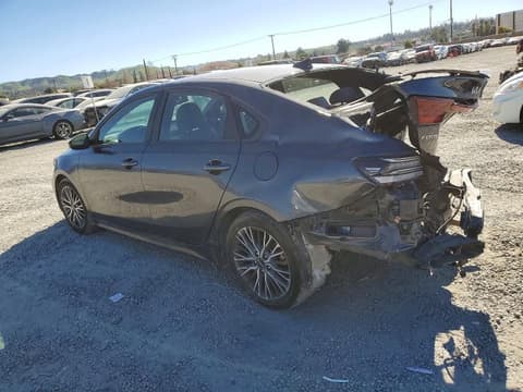 2023 Kia Forte, VIN 3KPF54AD9PE523345. Фото 2 з 6 з аукціону Copart. Каталог авто зі США OpenDataCar.