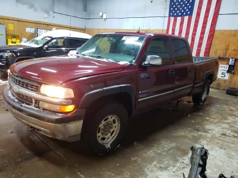 2002 Chevrolet Silverado, VIN 1GCGK13U02F241974. Фото 1 з 6 з аукціону Copart. Каталог авто зі США OpenDataCar.