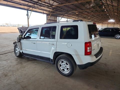 2017 Jeep Patriot, VIN 1C4NJRBB5HD142046. Фото 2 з 6 з аукціону Copart. Каталог авто зі США OpenDataCar.