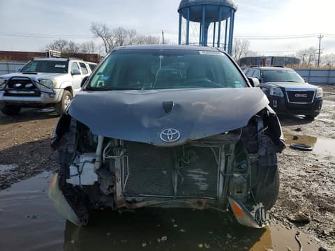 2011 Toyota Sienna, VIN 5TDYK3DCXBS172216. Фото 5 з 6 з аукціону Copart. Каталог авто зі США OpenDataCar.