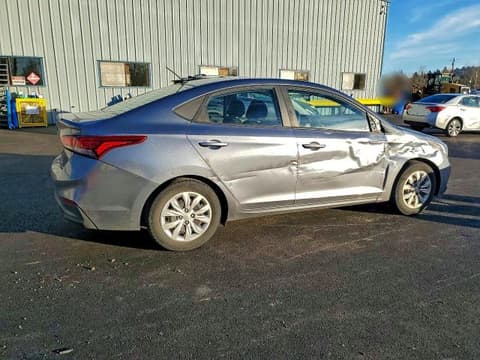 2018 Hyundai Accent, VIN 3KPC24A33JE011266. Zdjęcie 3 z 6 z aukcji Copart. Katalog aut z USA OpenDataCar.