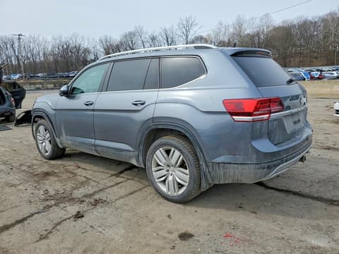 2019 Volkswagen Atlas, VIN 1V2UR2CA1KC588191. Фото 2 з 6 з аукціону Copart. Каталог авто зі США OpenDataCar.