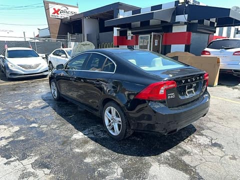 2015 Volvo S60, VIN YV140MFB7F2317038. Фото 3 з 6 з аукціону Copart. Каталог авто зі США OpenDataCar.