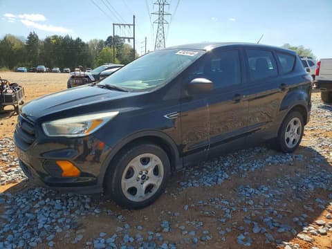 2017 Ford Escape, VIN 1FMCU0F76HUA46356. Фото 1 з 6 з аукціону Copart. Каталог авто зі США OpenDataCar.