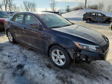 2015 Kia Optima, VIN KNAGM4A79F5658852. Фото 4 з 6 з аукціону Copart. Каталог авто зі США OpenDataCar.