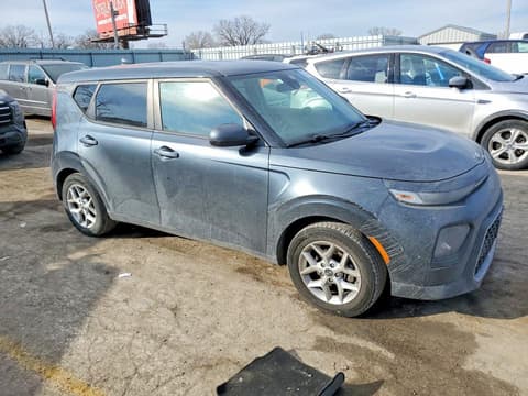 2020 Kia Soul, VIN KNDJ23AU0L7026109. Фото 4 з 6 з аукціону Copart. Каталог авто зі США OpenDataCar.